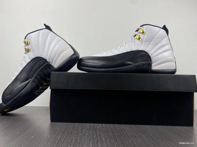One Kick 130690-125 Taxi 12 Jordan (2013) Retro 0716